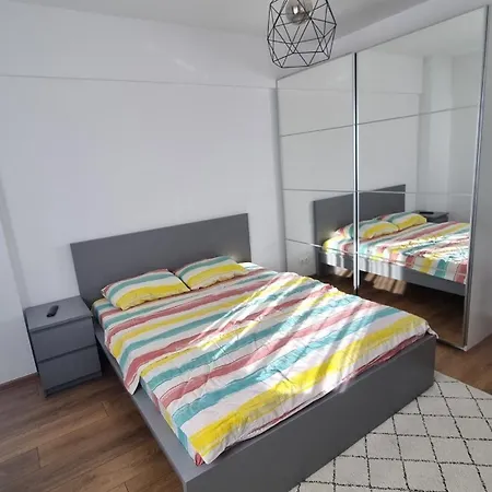 Apartment In The Residential Area Bukarest