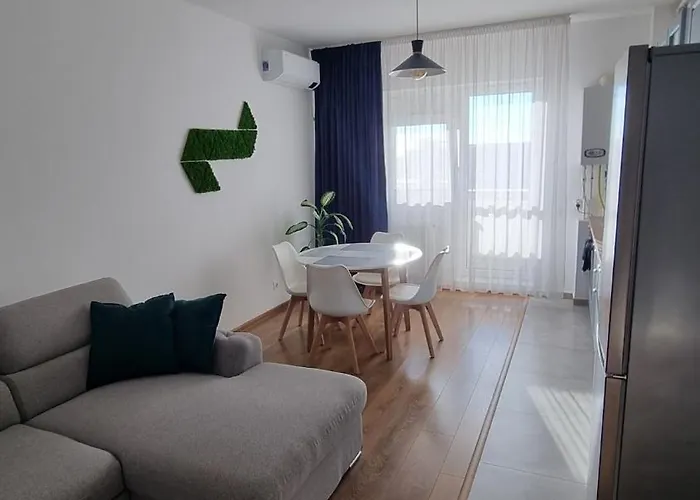 In The Residential Area Апартаменти Бухарест